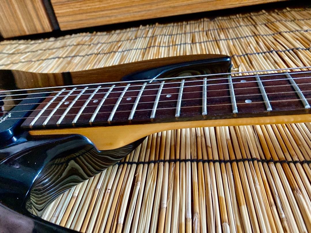 ☆値下早い者勝ち ☆多機能満載　AriaPro II MAGMA SSH ST