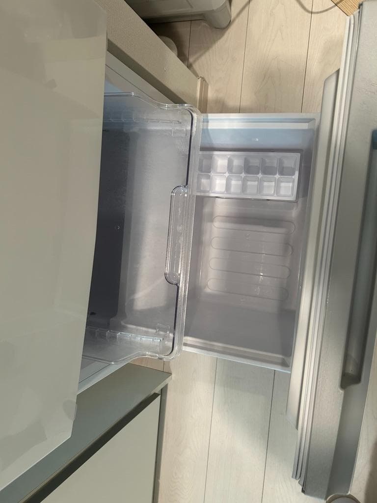 中古 シャープ 2ドア冷蔵庫 152L (SJ-15E8) 2020年製 白