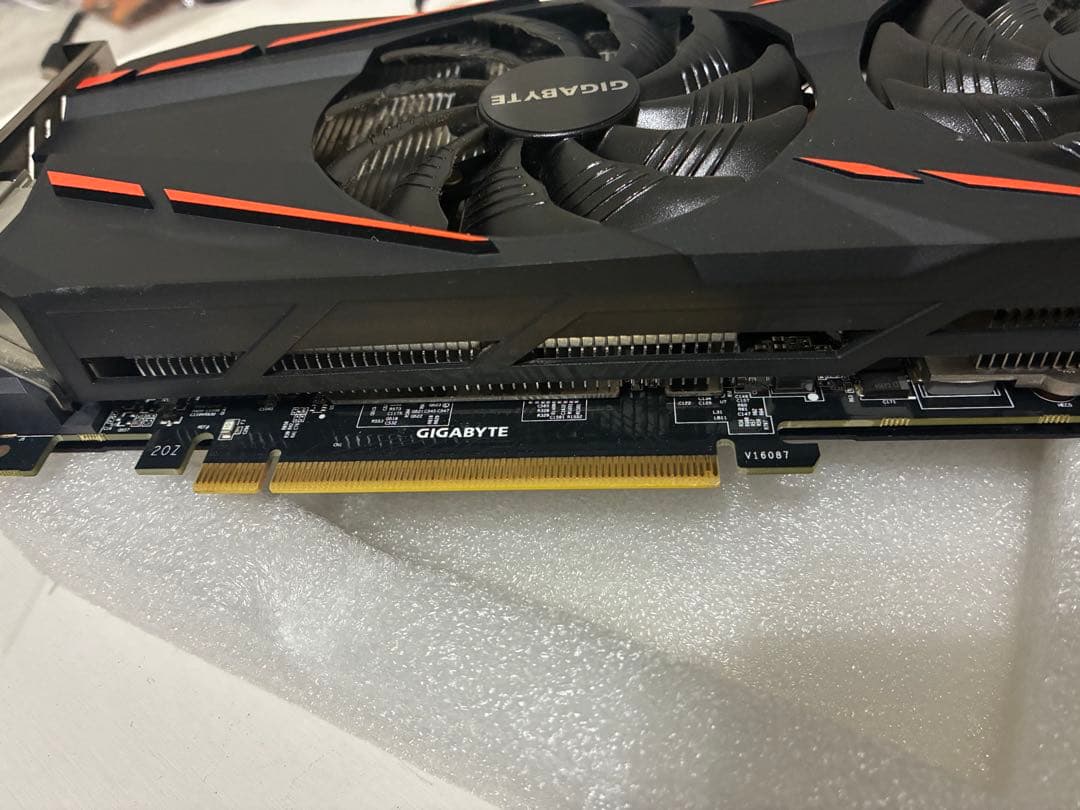 グラフィックボード・グラボ・ビデオカード GTX1070 GIGABYTE GV-N1070G1 GAMING-8GD