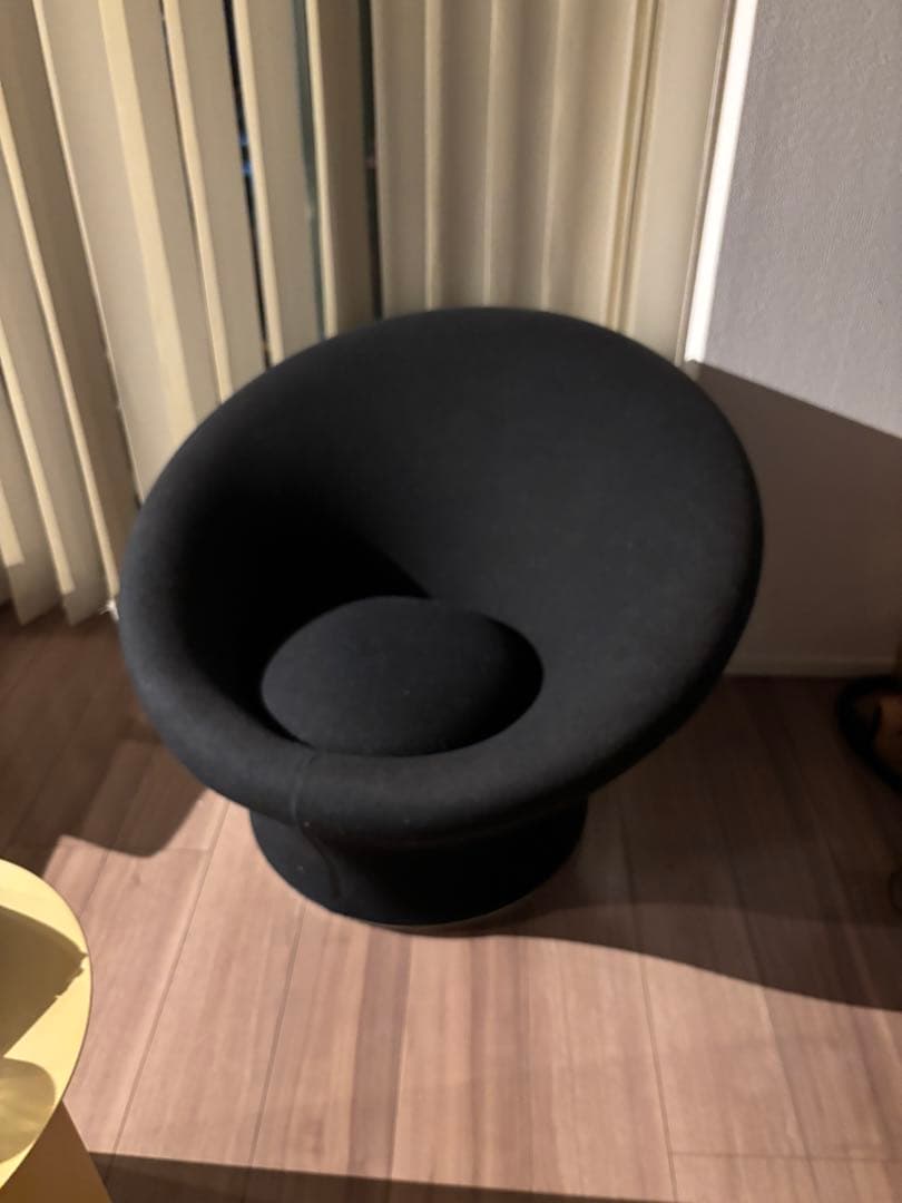 そ*う様 ピエール・ポラン　キノコアームチェア　マッシュルーム【ブラック】