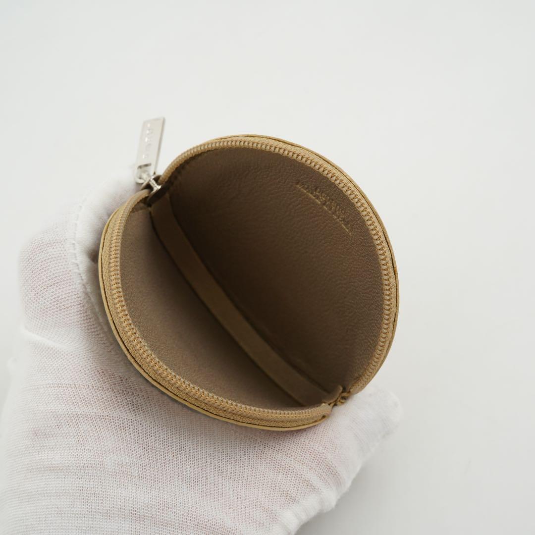 未使用品　ロエベ　ケース　小銭入れ　アナグラム　レザー　希少カラー　金色