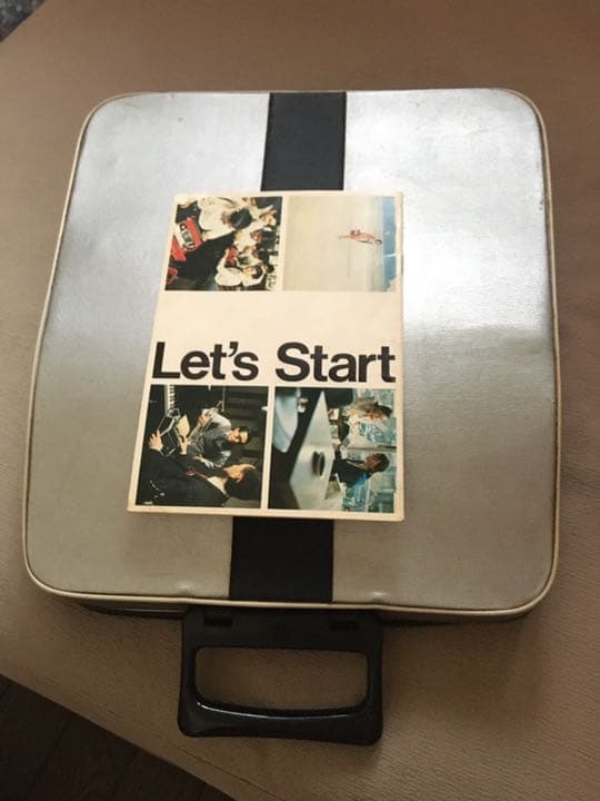 Olivetti 英文タイプライター