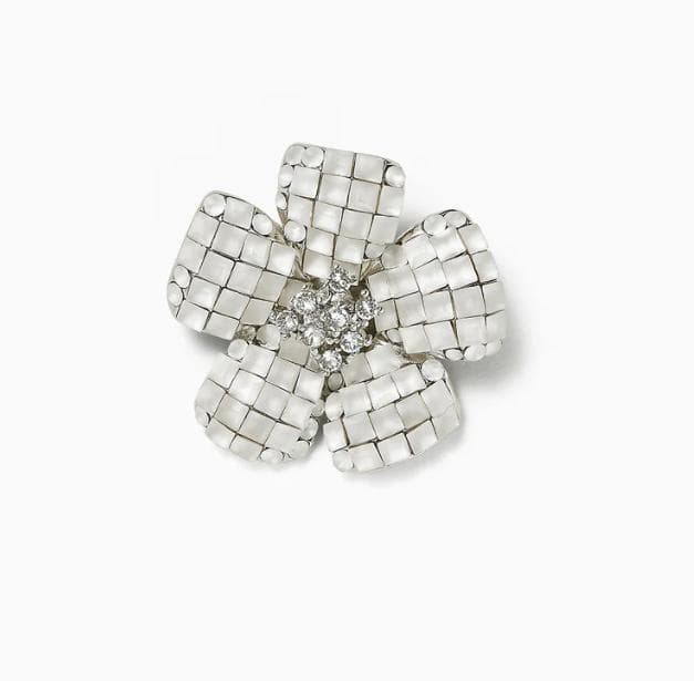 美品★FOXEY定番のロングセラー ブローチ \