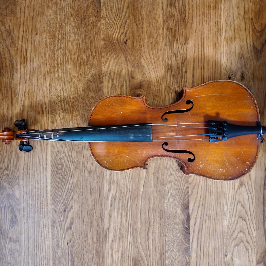 SUZUKI 分数チェロ 1/4 1/8 おまけ付き