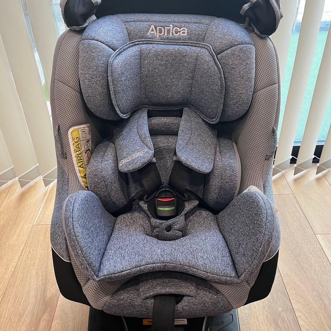 Aprica クルリラAC チャイルドシート　ISOFIX 回転式
