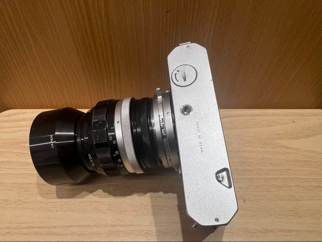 Nikon Nikomat + AI Nikkor 85mm f/1.8 一眼