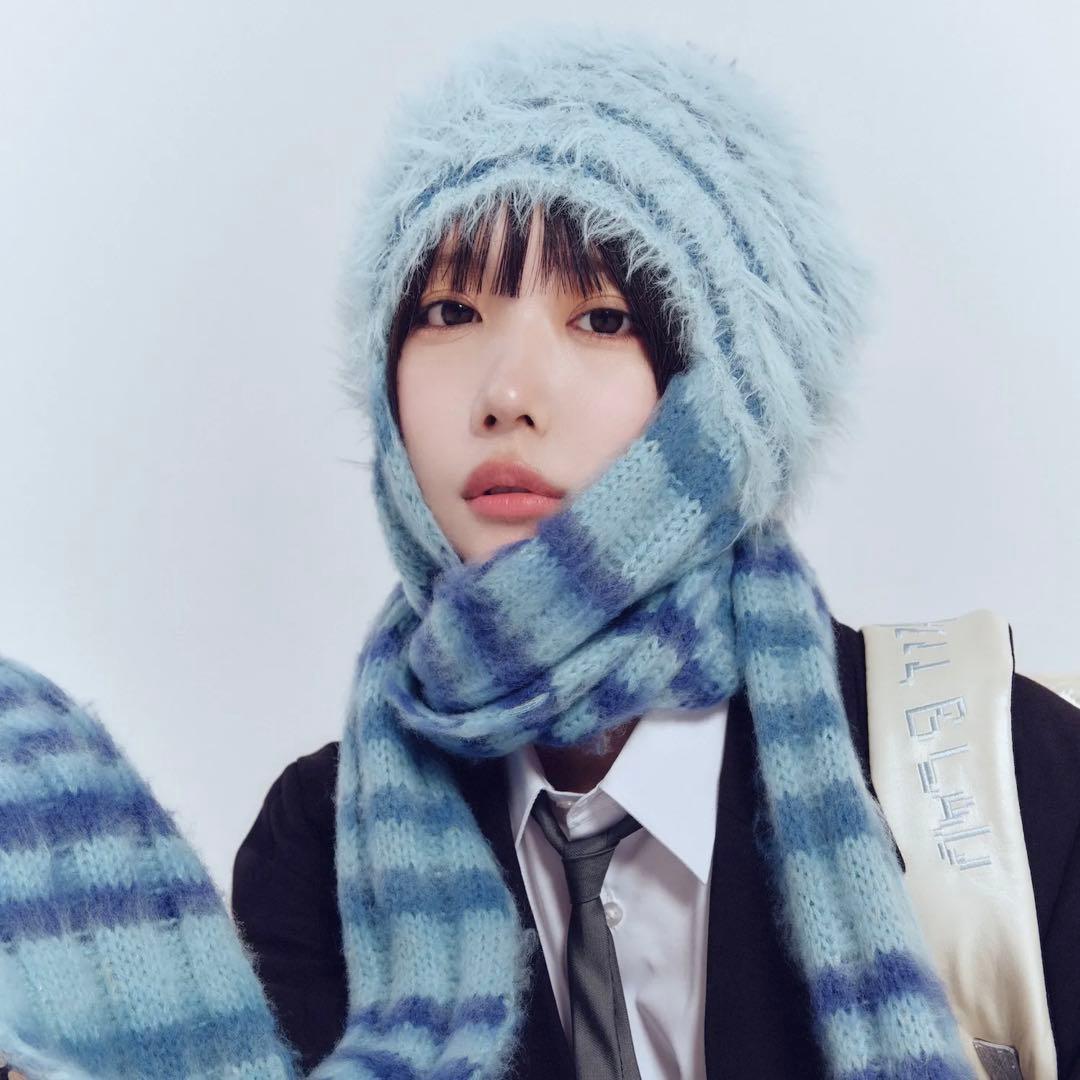 ヘルブラウ　hellblau あの　マフラー　帽子