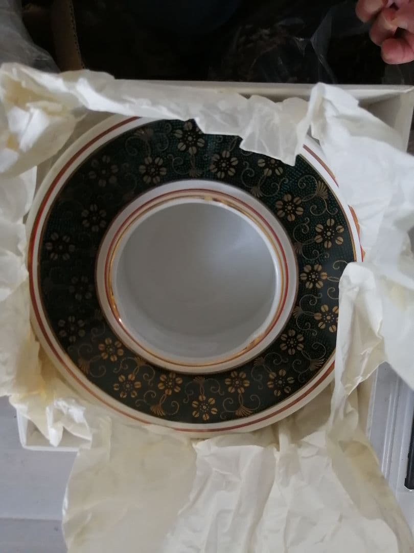 W高級品‼️九谷焼　青粒鉄仙　7号灰皿