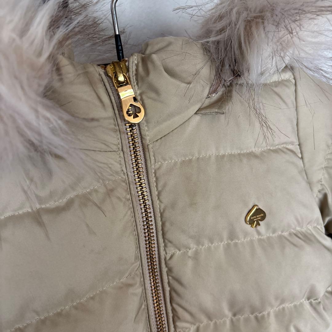 定価3.5万ケイトスペードファーフリルダウン90cmベージュロゴゴールド