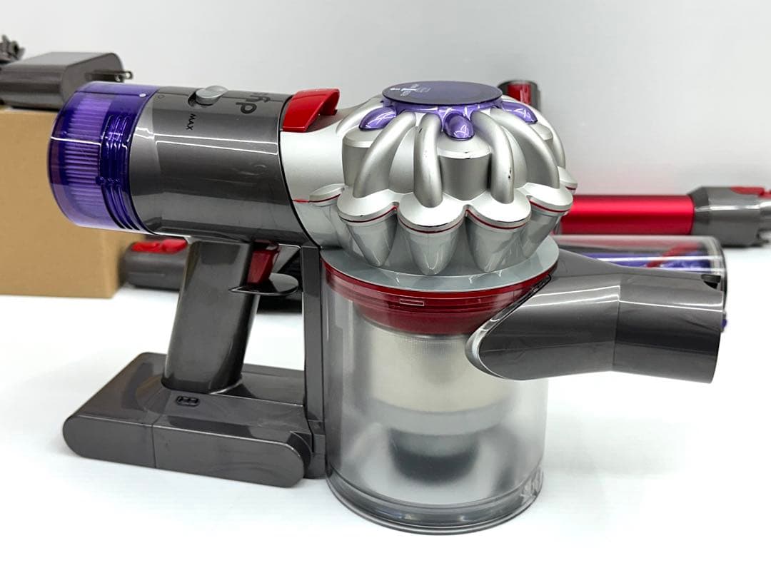 美品　綺麗　ダイソン掃除機　SV25 新品バッテリー付き　セット　中古　動作保証