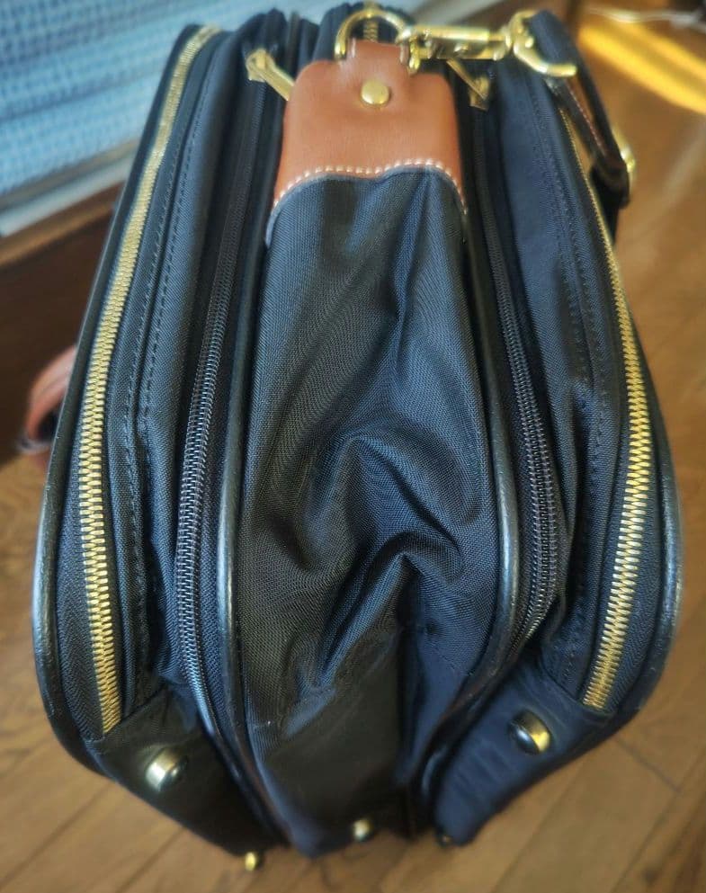 【逸品・ヴィンテージ・美品】Lark 旅行バッグ