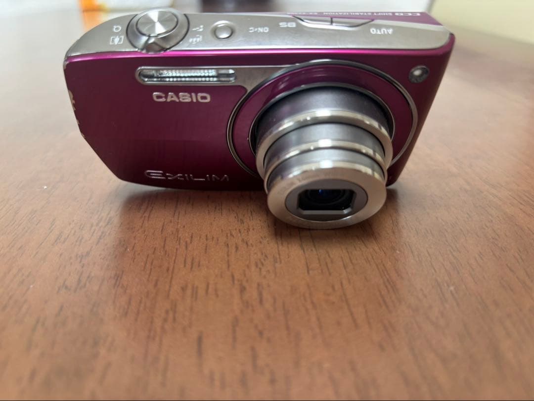 CASIO EXILIM 14.1メガピクセル ピンク