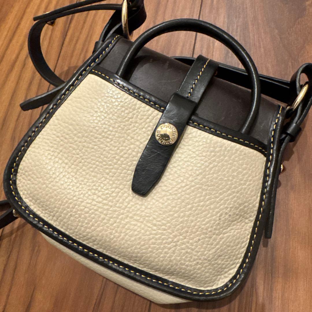 DOONEY&BOURKE 本革　ショルダーバッグ