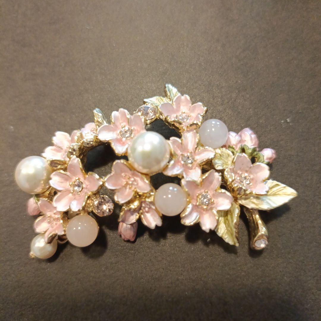 VENDOME BOUTIQUE/ヴァンドーム　ブローチ フラワー　ピンク