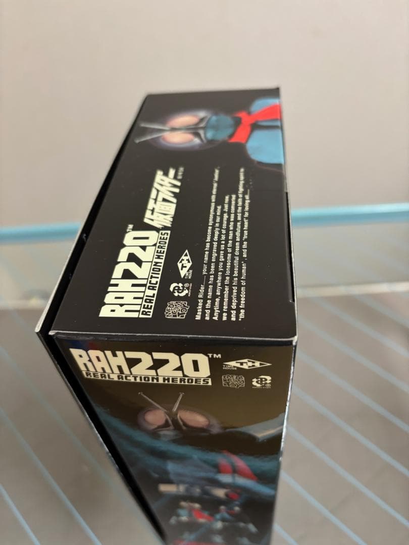 【新品　未開封品】RAH220　仮面ライダー旧１号DX