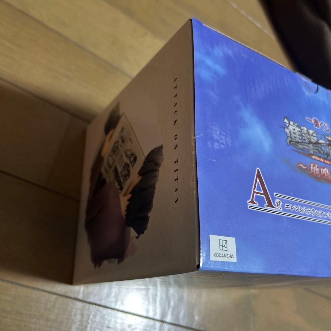 進撃の巨人　一番くじ　A賞　エレン&ミカサ&アルミン