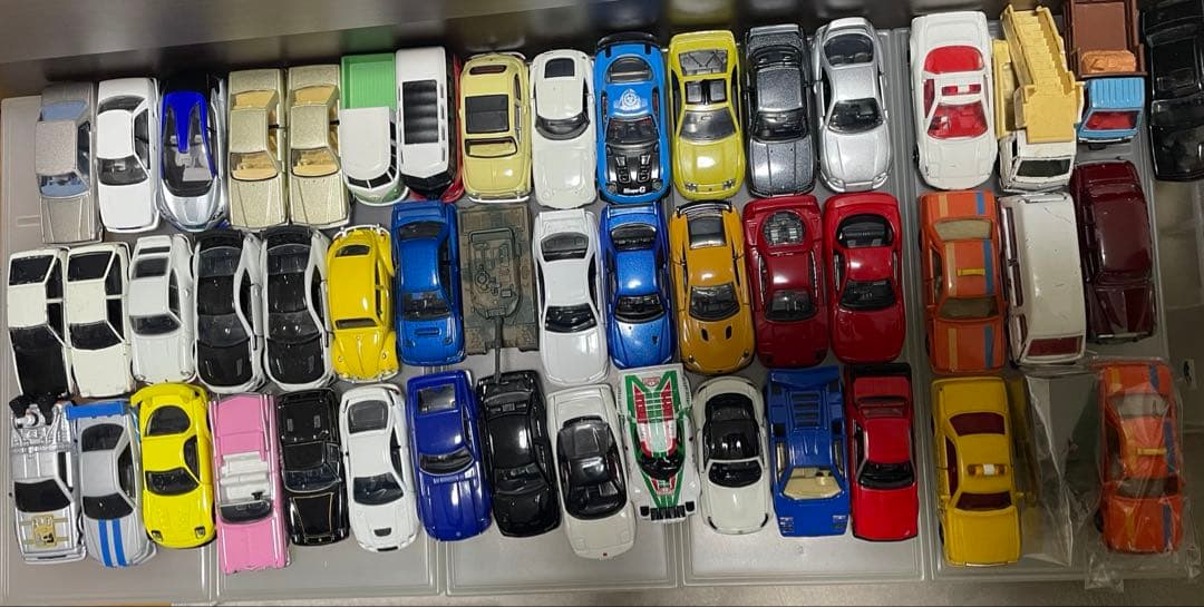 値下げ　大量引退品　トミカ廃盤品まとめ売り＋ホットウィール　総数700台以上