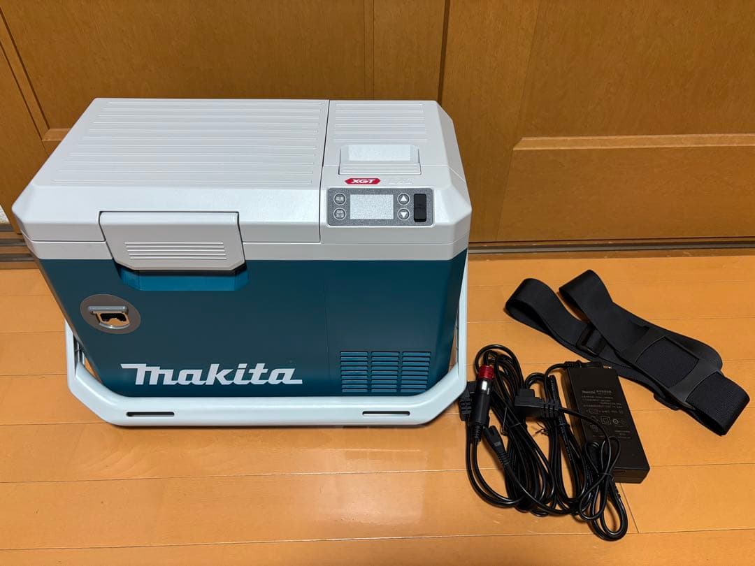 マキタ　保冷温庫　CW003G