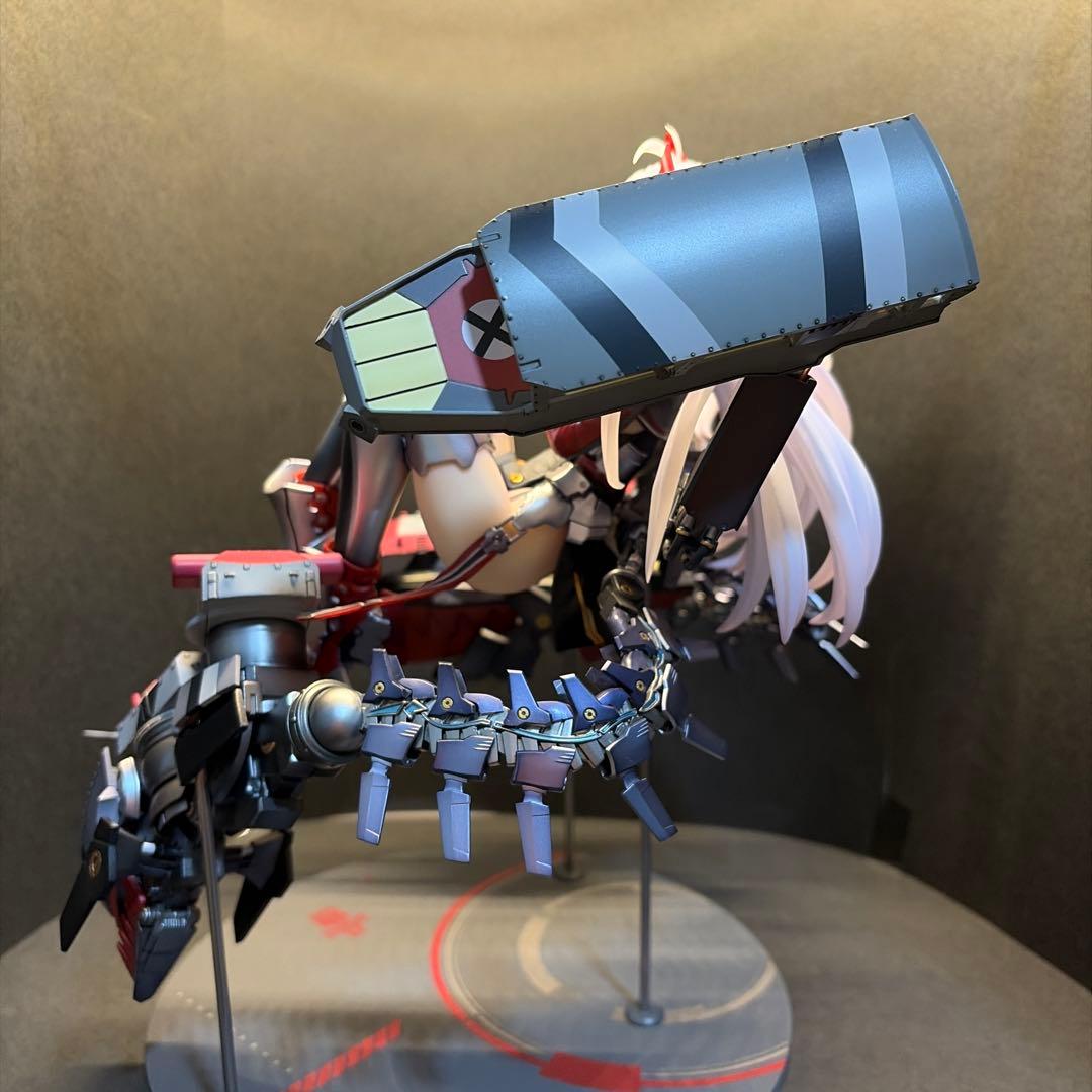 プリンツオイゲンPrinz Eugen 1/7スケールフィギュア　アルター