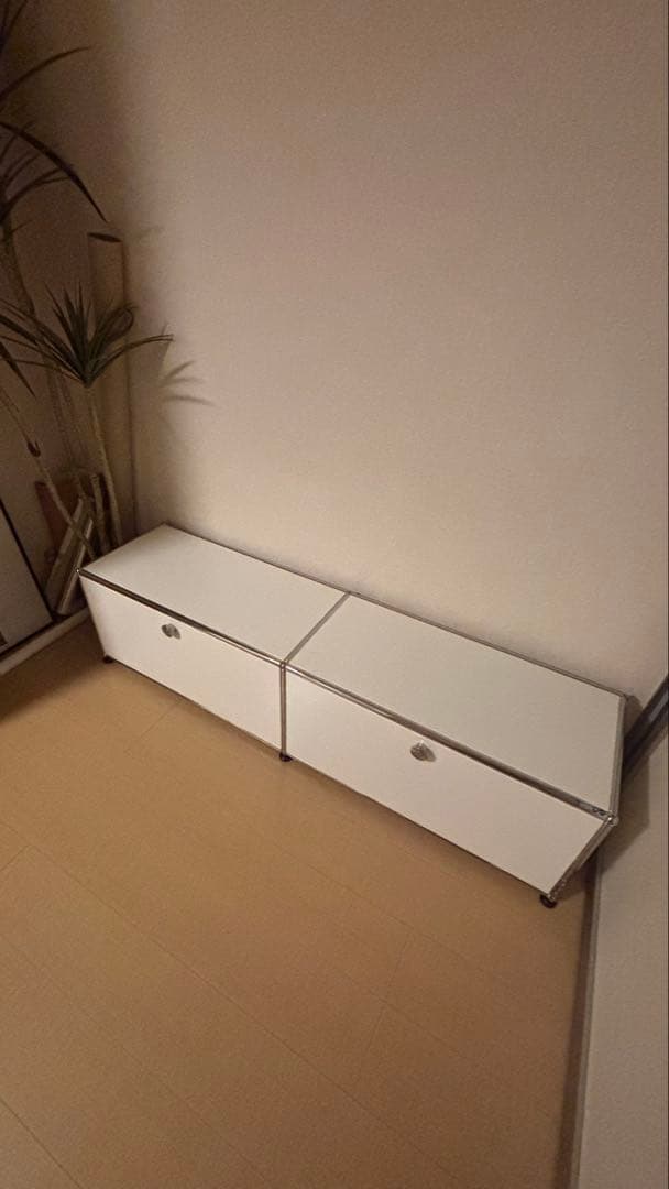 haller サイドボード　usm