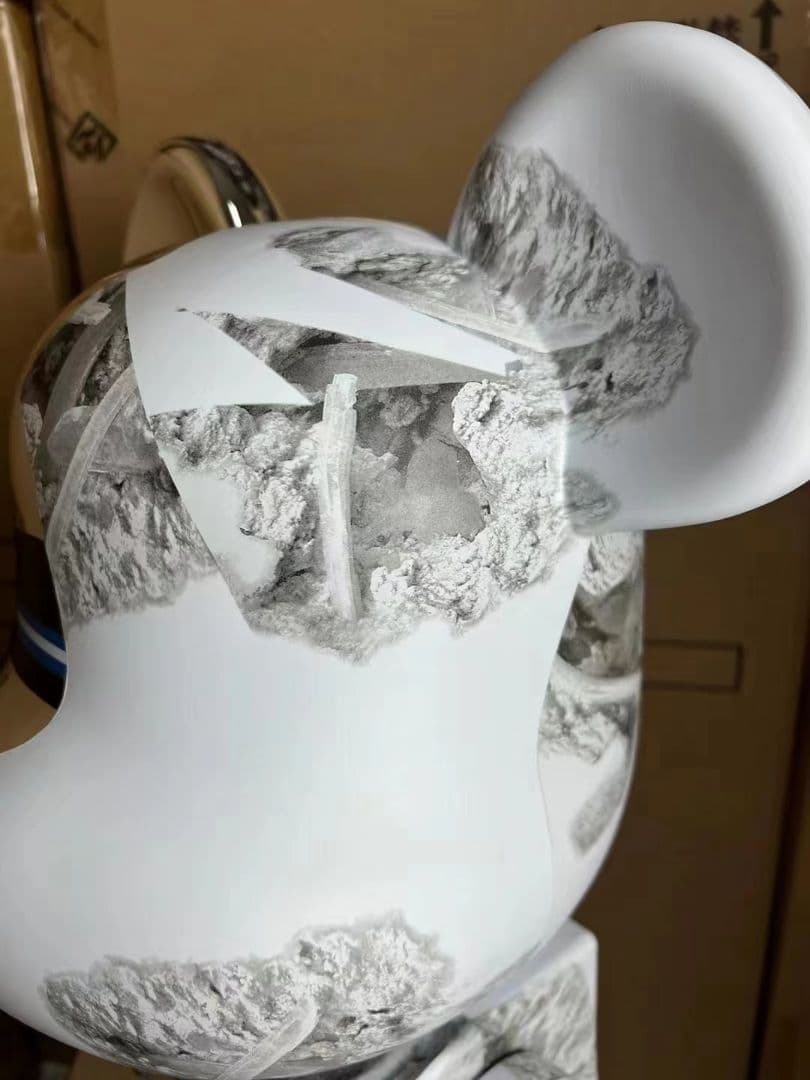 BE@RBRICK SORAYAMA × Daniel Arsham 1000％