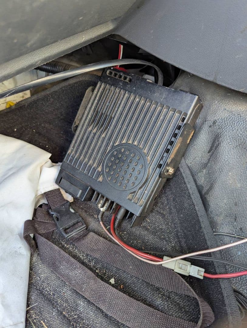 ☆値下げ☆デジタル受信機 430MHz 車載用