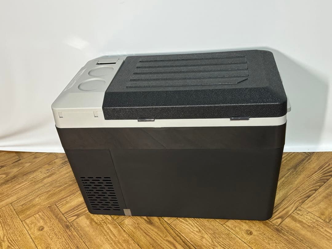 ◎新品・未使用◎「SUNPIE」車載冷蔵庫 30L ◎-22℃～10℃