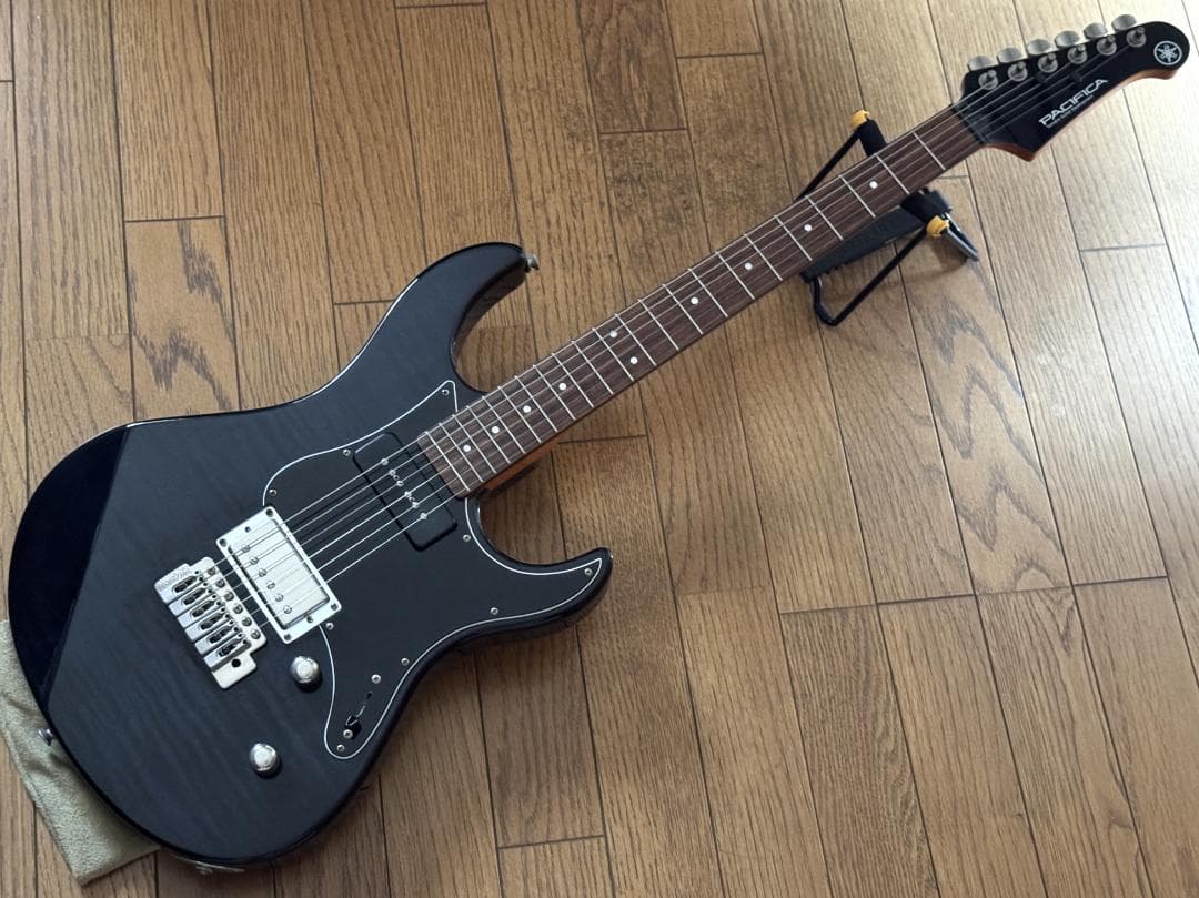 YAMAHA PACIFICA611VFM TBL ぼっちちゃん仕様