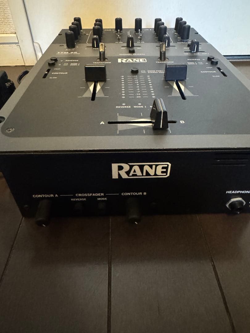 美品RANE⭐︎TTM56⭐︎DJミキサー⭐︎