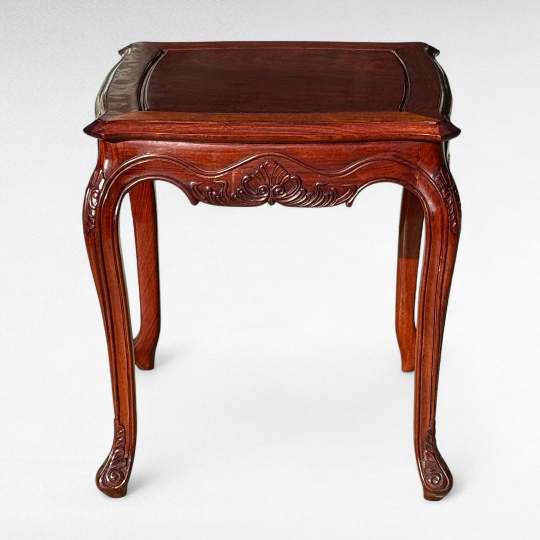 アンティーク サイドテーブル 彫刻 猫脚 クラシック調 エレガント