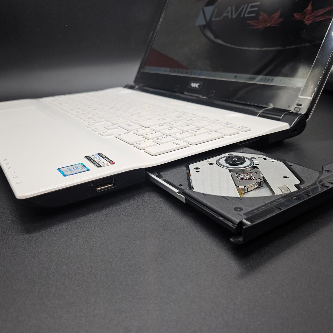 NEC PC-NS350CAW SSD512GB 8GBメモリノートPC