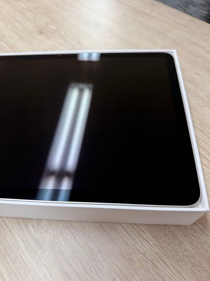 美品 iPad Air M2 128GB Wi-Fi スターライト BT100%