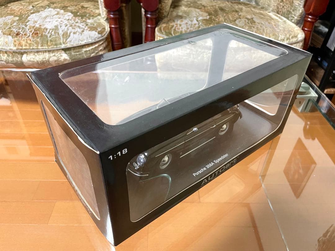 価格変更1/18 オートアート ポルシェ356A スピードスター ブラック未展示
