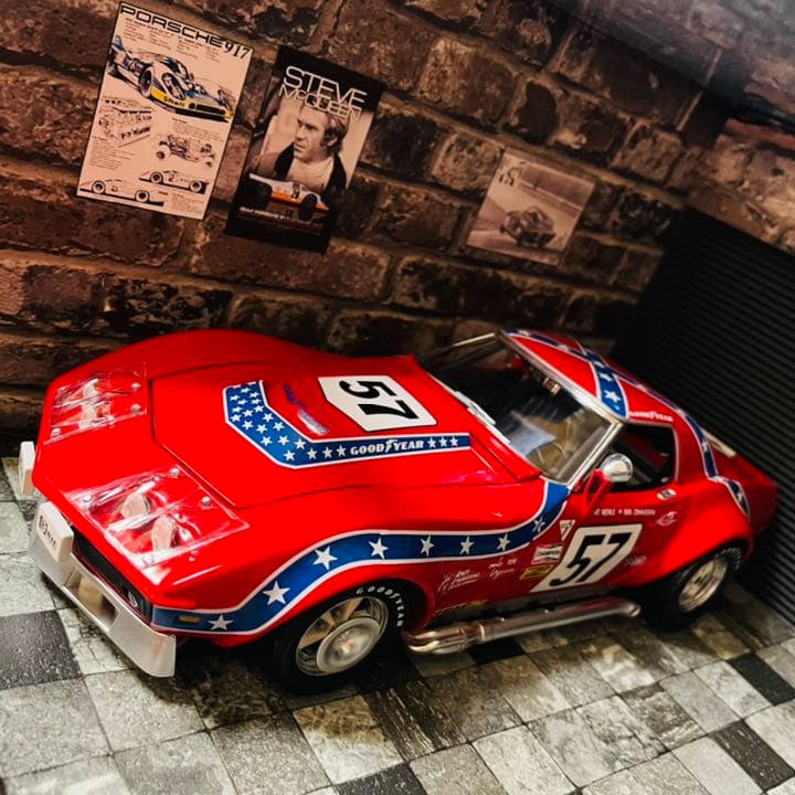 日本未入荷 1/18 Carousel 1 シボレー コルベット C3 L-88
