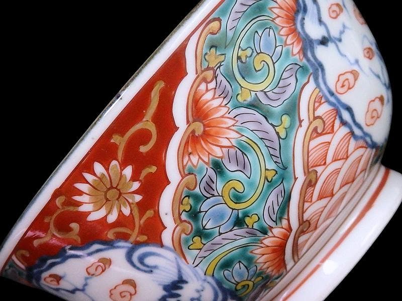 古伊万里　色絵　団龍紋　青海波に花の図　蓋茶碗　２客　D096AS-CWl