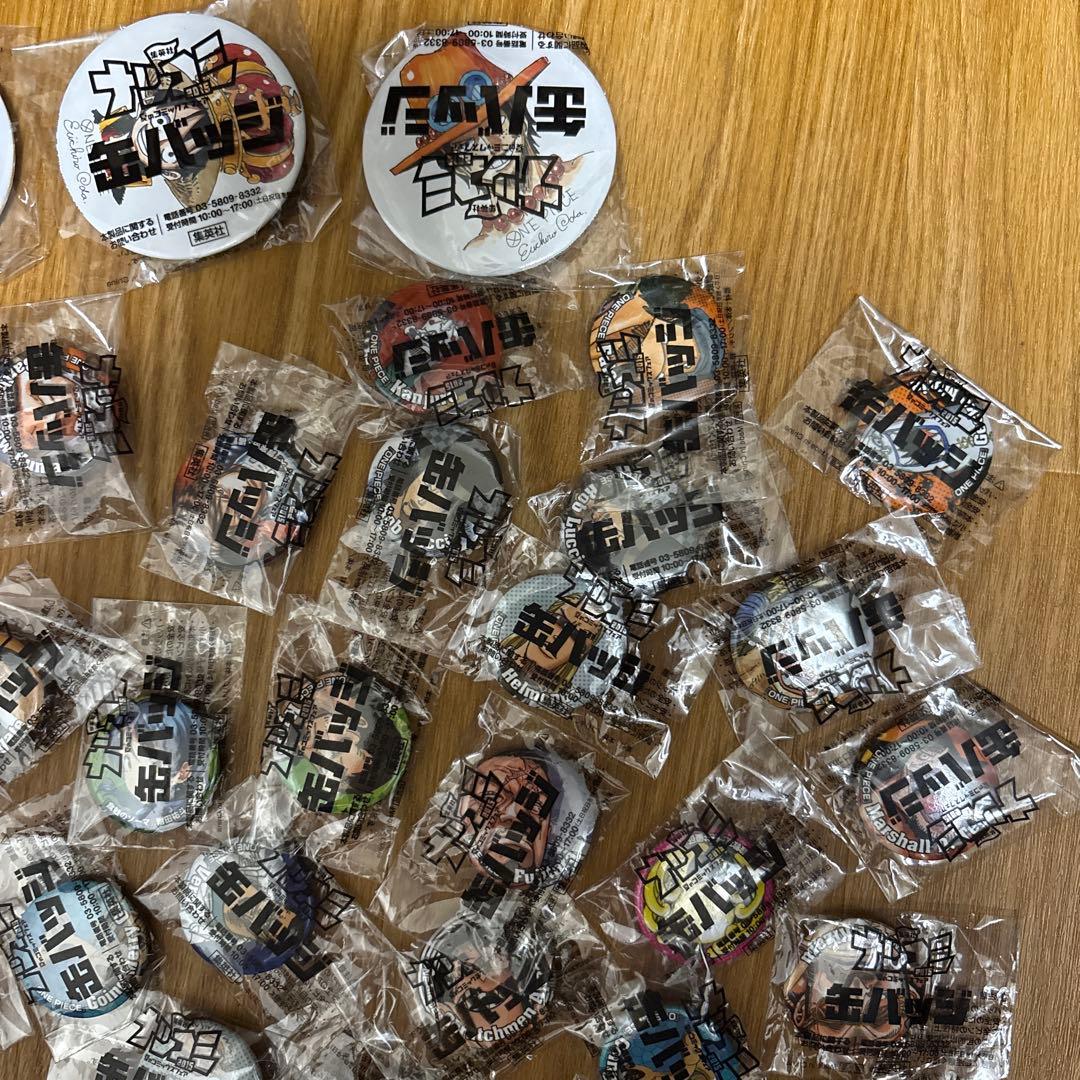 【新品未開封】ナツコミ2015缶バッジ　まとめ売り　ワンピース
