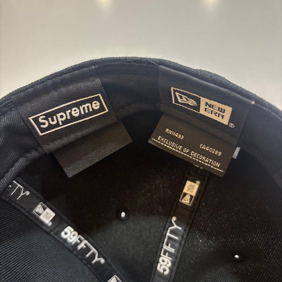 グ*ロ様 激レアSupreme S Logo New Era 7 5/8 Sロゴ
