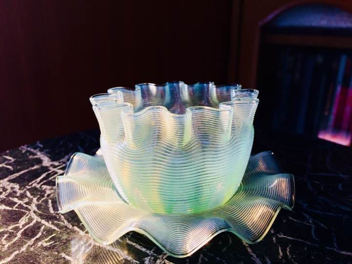 ◆ アンティーク アート グラス