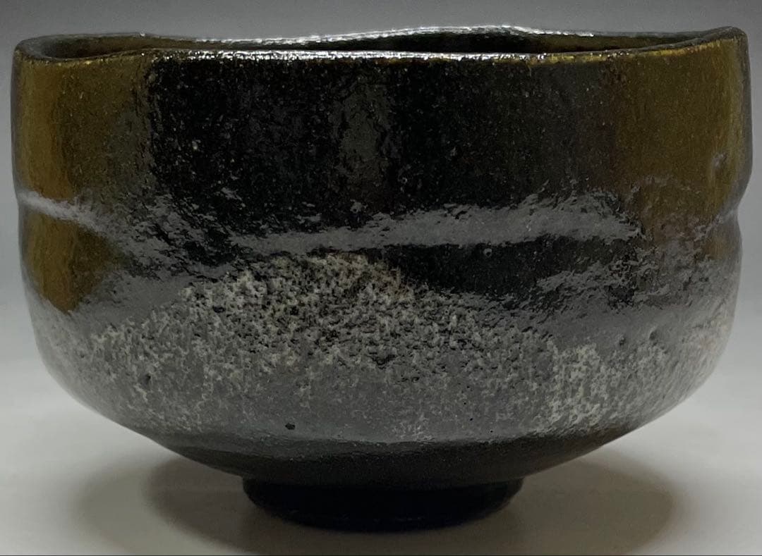 五代　楽吉左衛門　宗入　黒茶碗　共箱(四方桟盛蓋) 仕覆　共布　e432a