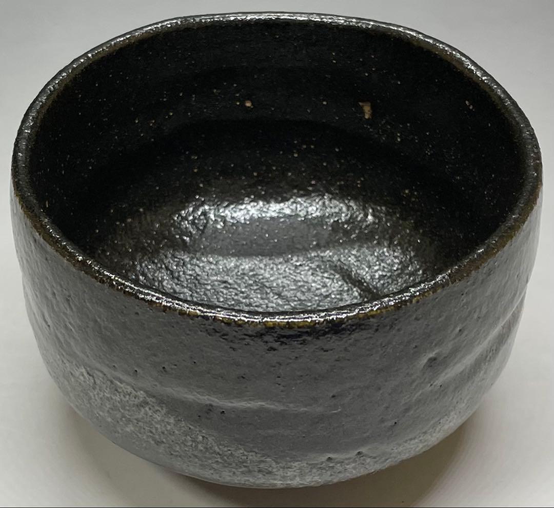 五代　楽吉左衛門　宗入　黒茶碗　共箱(四方桟盛蓋) 仕覆　共布　e432a