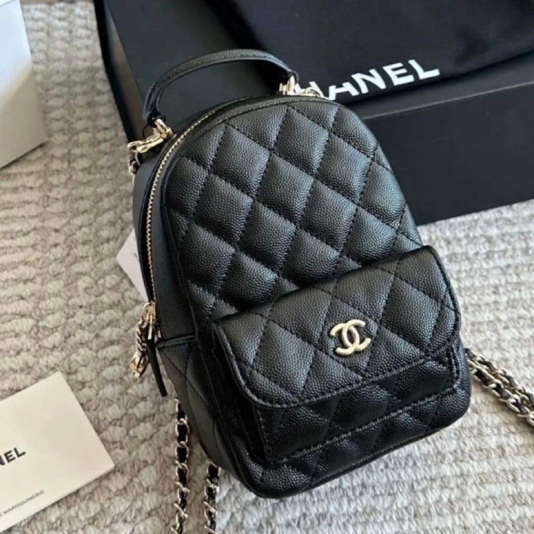 CHANEL ミニバックパック　キルティングリュック　 ブラック