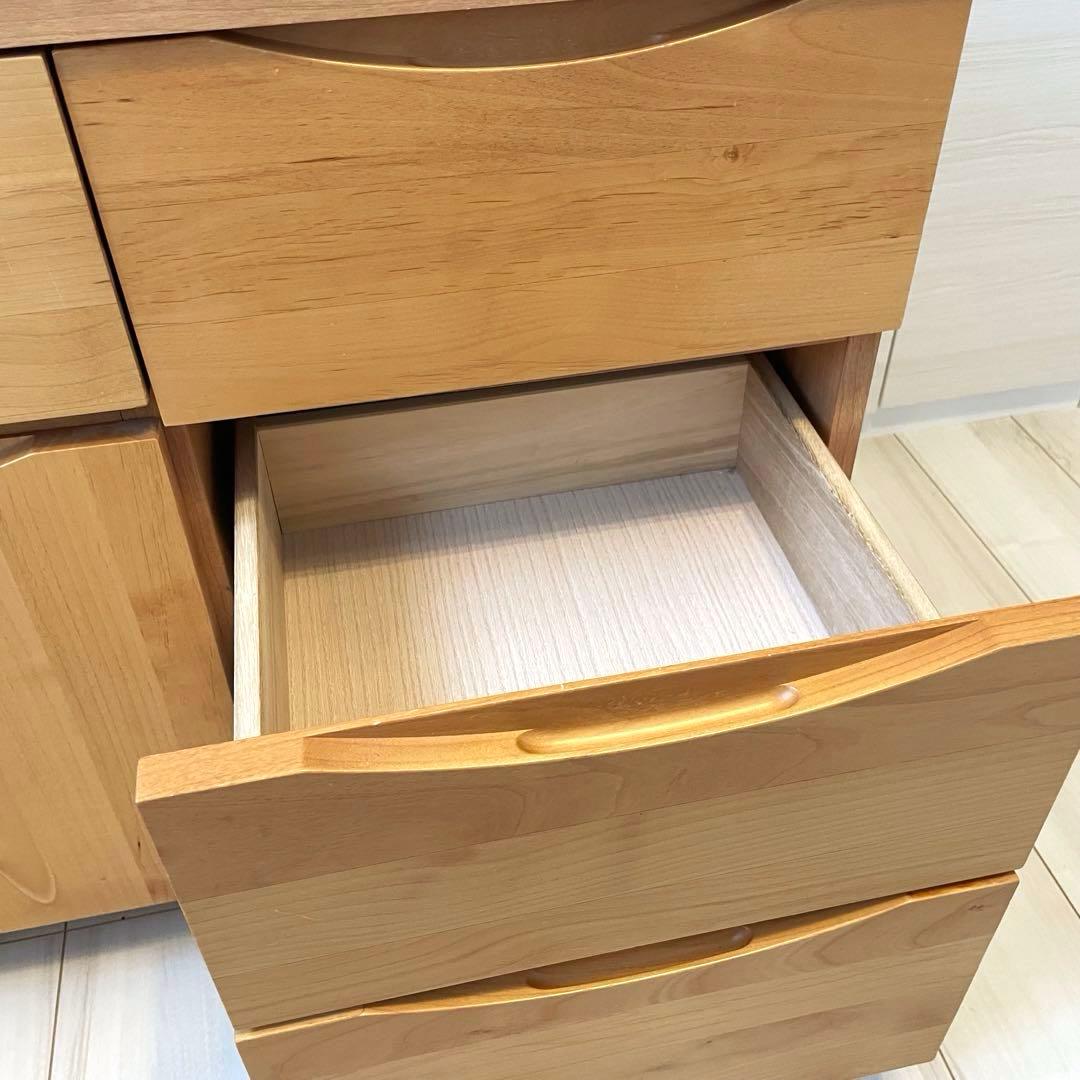 送料込み！アルダー材のテレビ台　幅117cm