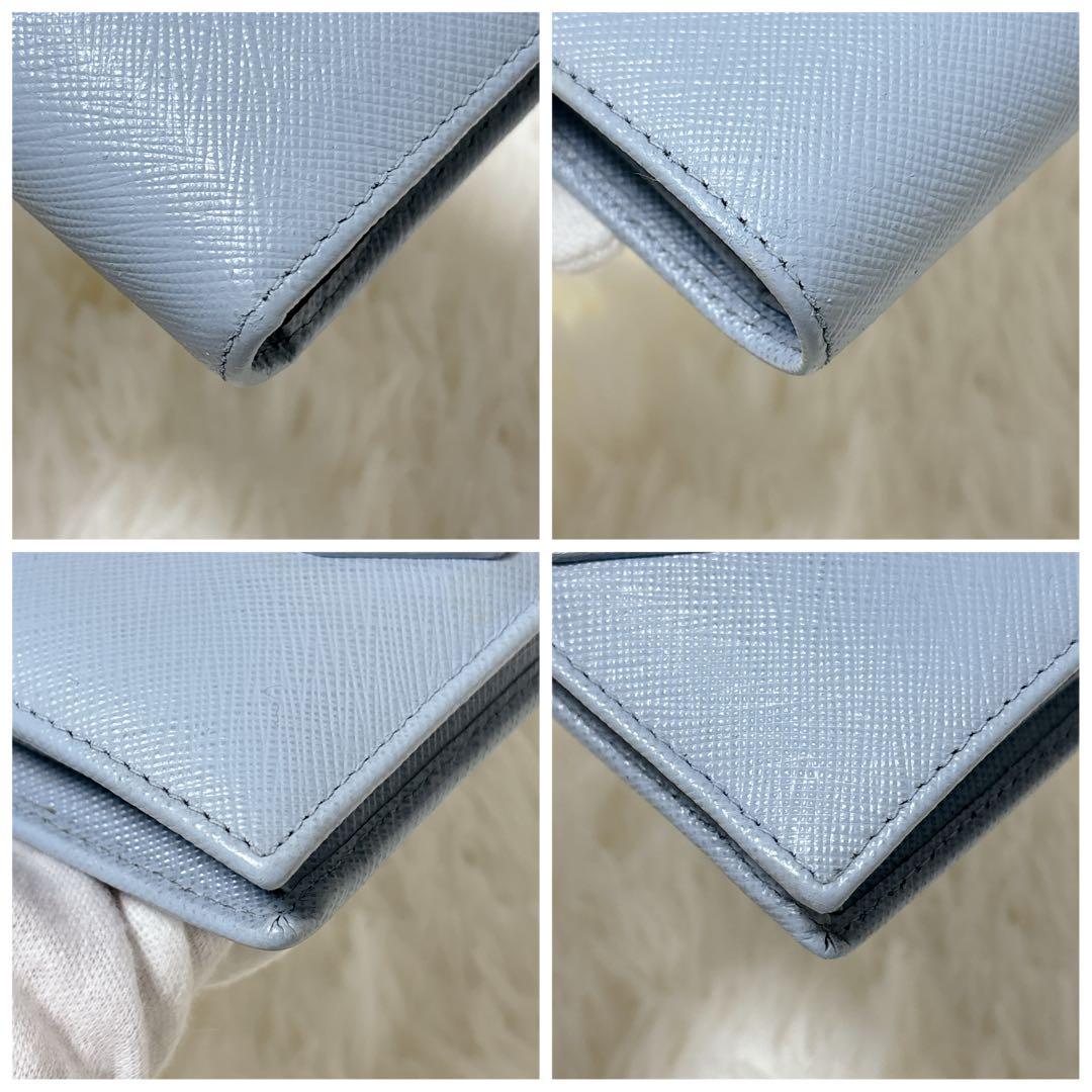 美品/現行✨プラダ 二つ折り財布 三角ロゴ レザー RFID ライトブルー 水色