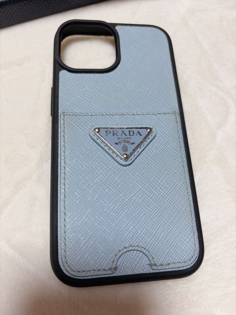［最終値下済］PRADA iPhone15 サフィアーノレザー ブルー