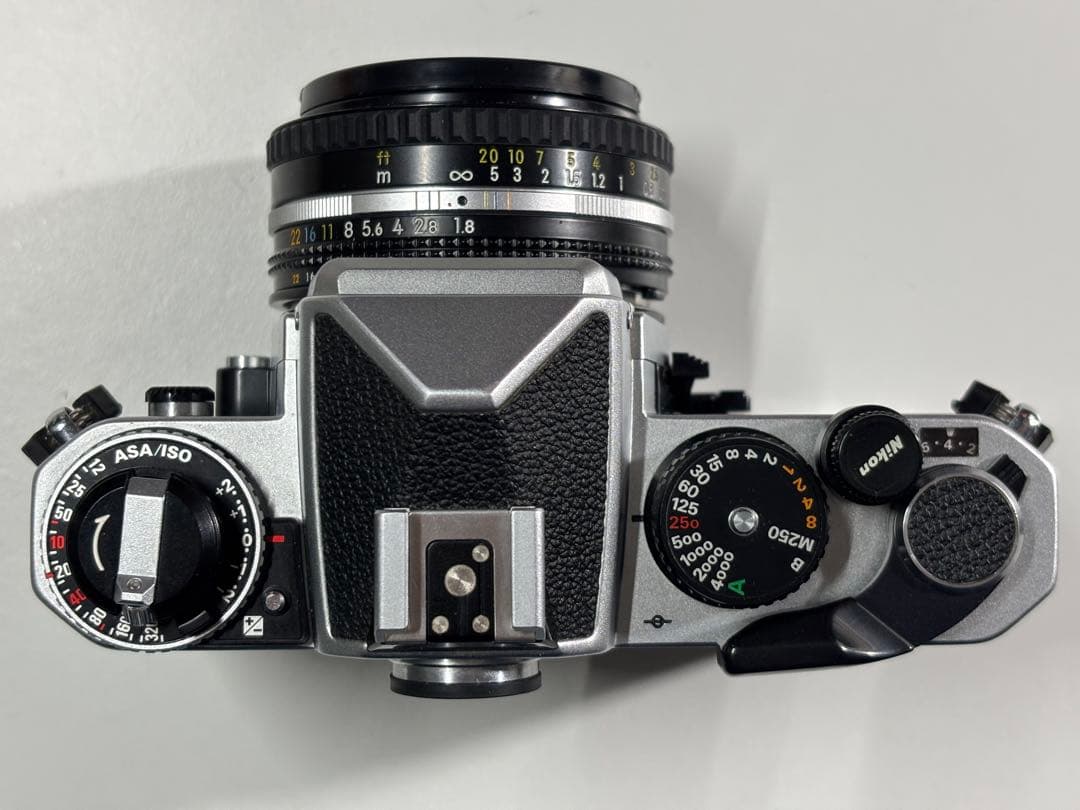 Nikon FE2 シルバー NIKKOR 50mm 1:1.8 レンズ セット