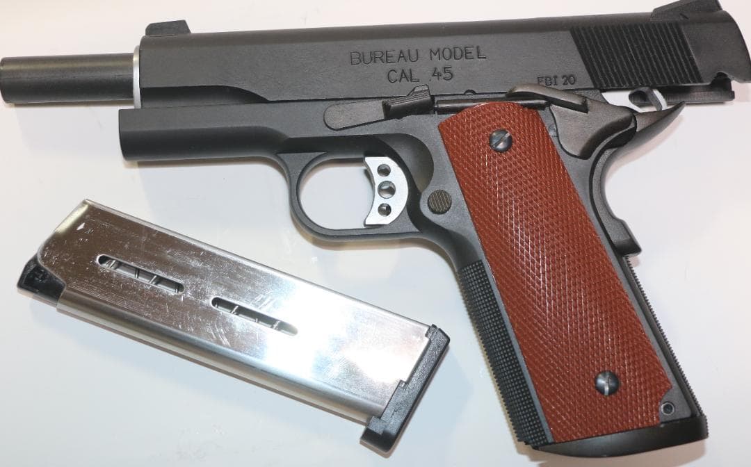 MGCHW樹脂製モデルガン コルトＧＭカスタム FBI BUREAU 合法品