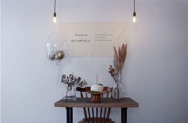 シンプルなバースデータペストリー 横 誕生日タペストリー