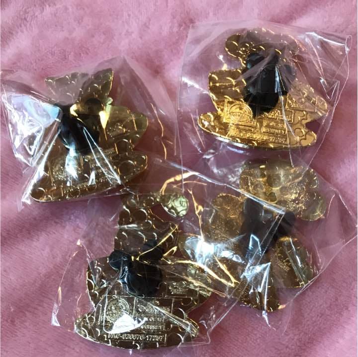 香港 ディズニーランド ピンバッジ ダッフィー シェリーメイ ジェラトーニ