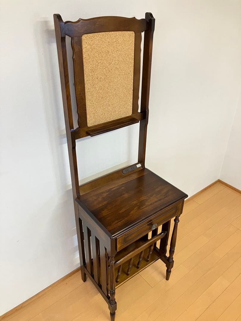 カリモク　コルクボード　フリーボート　コンセント付　電話/FAX台　玄関ラック