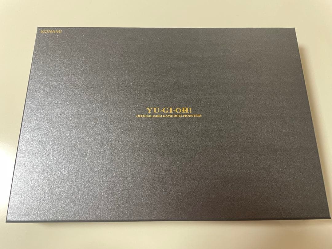 遊戯王YU-GI-ＯＨ新品 「三幻神」スペシャルカードセット遊戯王多数おまけ付き